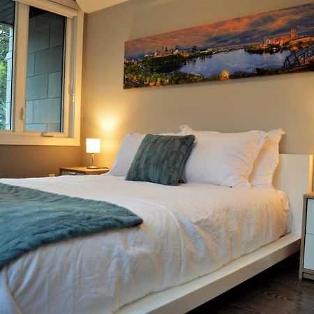 Simply Luxury Stays Ottawa Exteriör bild