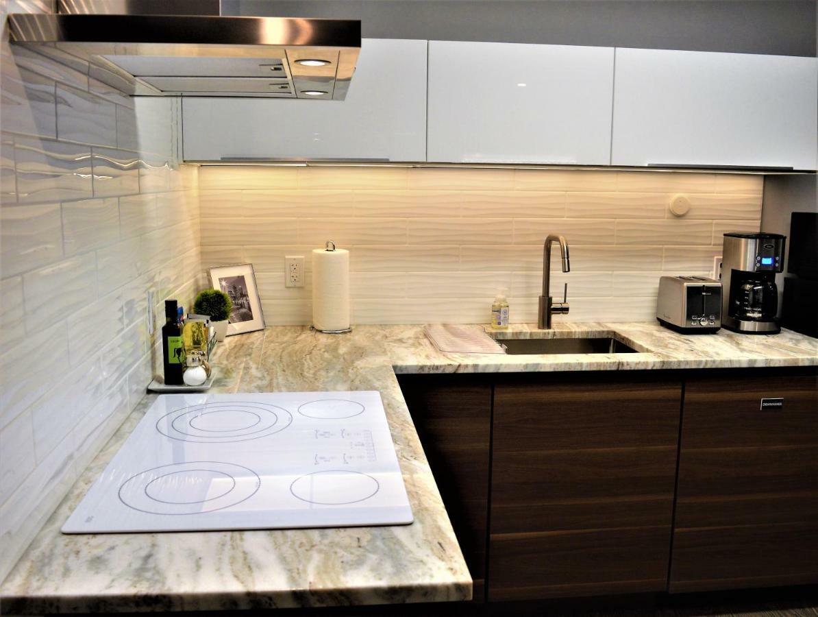 Simply Luxury Stays Ottawa Exteriör bild